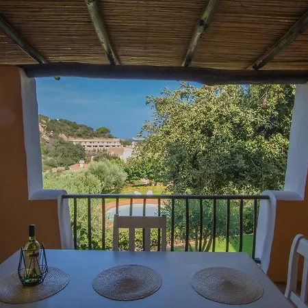 Beautiful Il Giardino Degli Oleandri One Bedroom Premium Sleeps 4 Liscia di Vacca