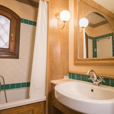 Beautiful Il Giardino Degli Oleandri One Bedroom Premium Sleeps 4 *
